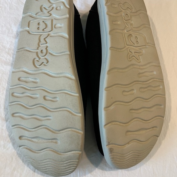 Sanuk Black Canvas Elastic Slip-On Shoes Men’s Size 12 Comfort Casual Loafers - Picture 6 of 6